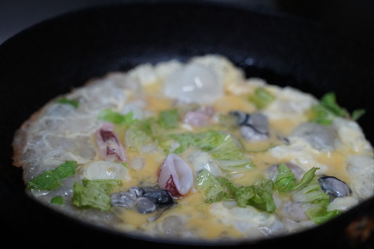 【紫光複合式餐飲】澎湖在地人最愛美食小吃店 高CP值各種麵飯類 美味必點金瓜炒米粉/海霸煎