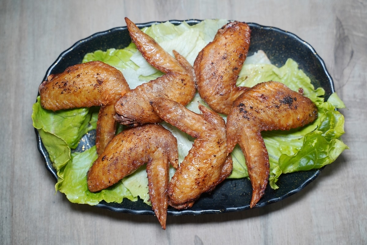 【紫光複合式餐飲】澎湖在地人最愛美食小吃店 高CP值各種麵飯類 美味必點金瓜炒米粉/海霸煎