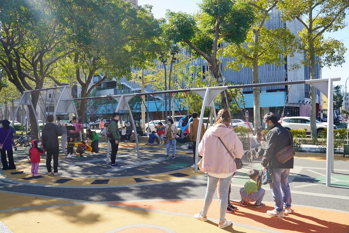 【龍潭親子公園推薦】龍潭首座旗艦共融公園 勝利女神飛彈與雲霧攀爬網超好玩 龍潭運動公園