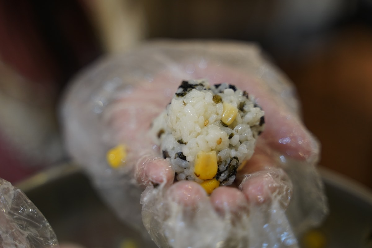 【中原商圈韓式料理推薦】獨家韓國醬料湯頭 白飯麥茶咖啡小菜無限享用 SU DAK 大口韓食