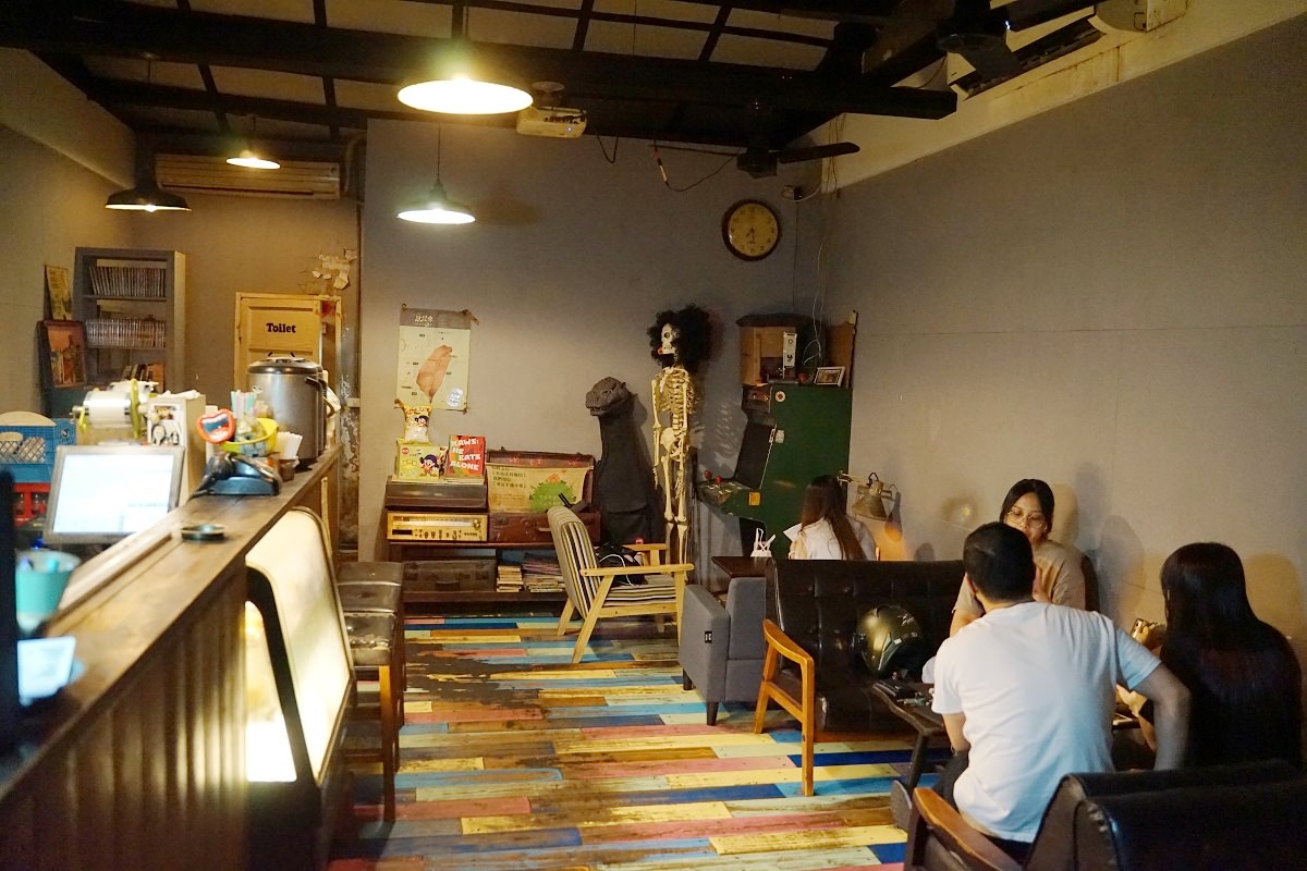 【新竹宵夜推薦】北門街隱藏版美食 深夜食堂碳烤吐司 滿美吐司部 - 第2張圖 【新竹宵夜推薦】北門街隱藏版美食 深夜食堂碳烤吐司 滿美吐司部