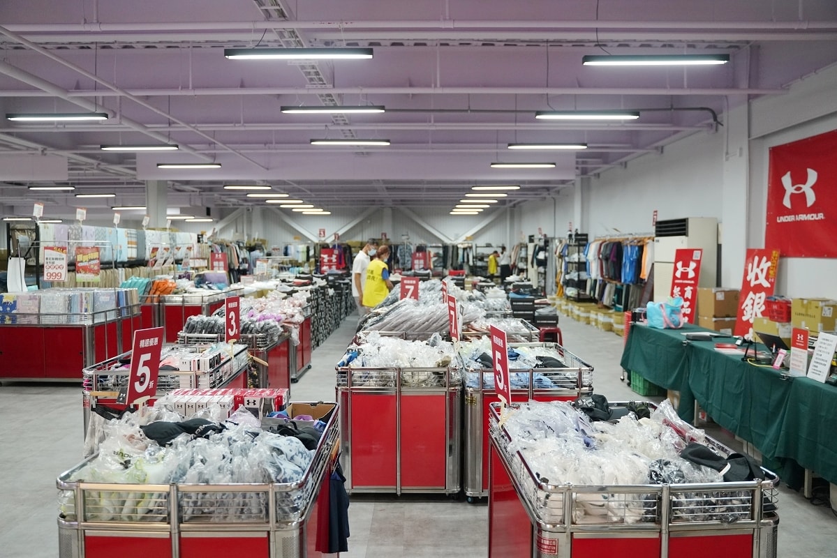 【UNDER ARMOUR全台巡迴原廠出清中壢場】五年來首次大型品牌廠拍活動插旗柏昶新世界