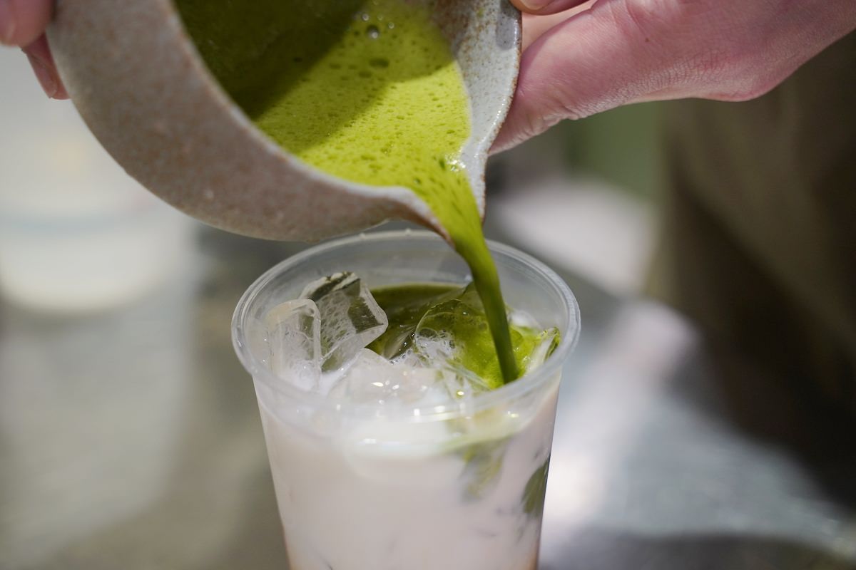 【西門町手搖飲料店推薦】超狂抹茶每杯現場手刷 抹茶界的天花板「奧綠宇治」全新滋味 侍茶匠西門總店 - 第22張圖 【西門町手搖飲料店推薦】超狂抹茶每杯現場手刷 抹茶界的天花板「奧綠宇治」全新滋味 侍茶匠西門總店