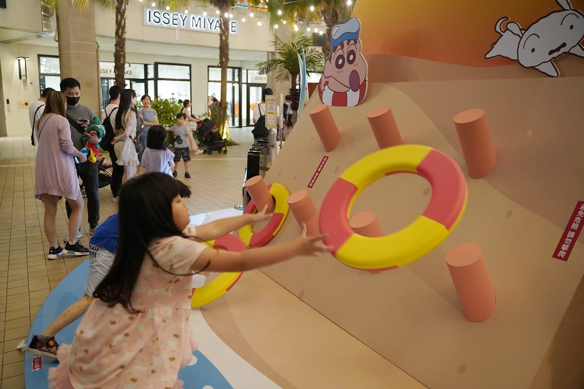 【MITSUI OUTLET PARK 林口】蠟筆小新動感夏日大作戰 這夏林口超好玩 1F戶外區中央廣場