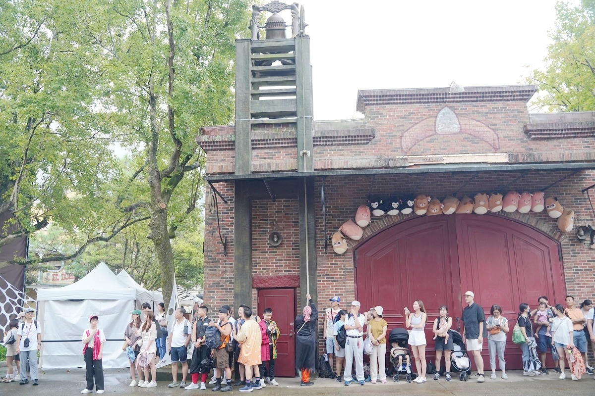 【六福村主題遊樂園-2025墓碑鎮】四大必拍地獄系打卡點 KKday獨家限定專車來回接駁