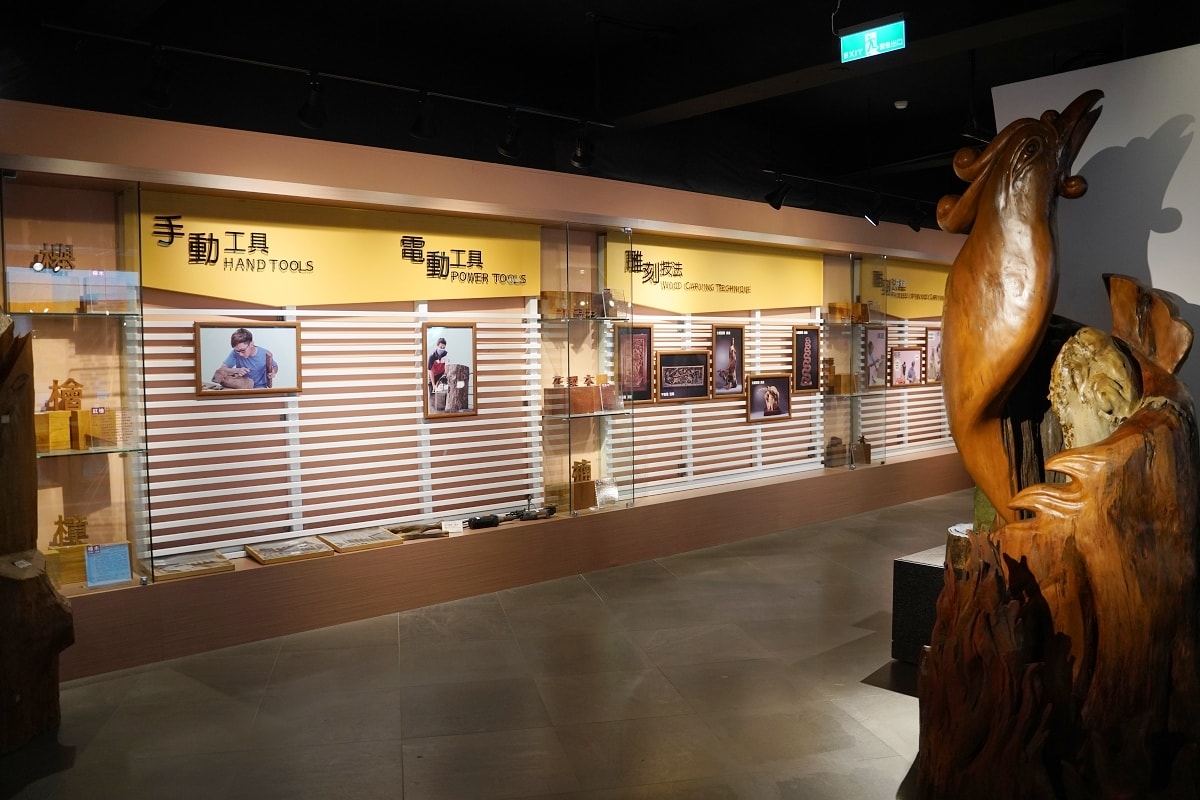 【苗栗三義室內景點推薦】全台唯一木雕專題公立博物館 豐富木雕蒐集典藏展示 三義木雕博物館 - 第20張圖 【苗栗三義室內景點推薦】全台唯一木雕專題公立博物館 豐富木雕蒐集典藏展示 三義木雕博物館