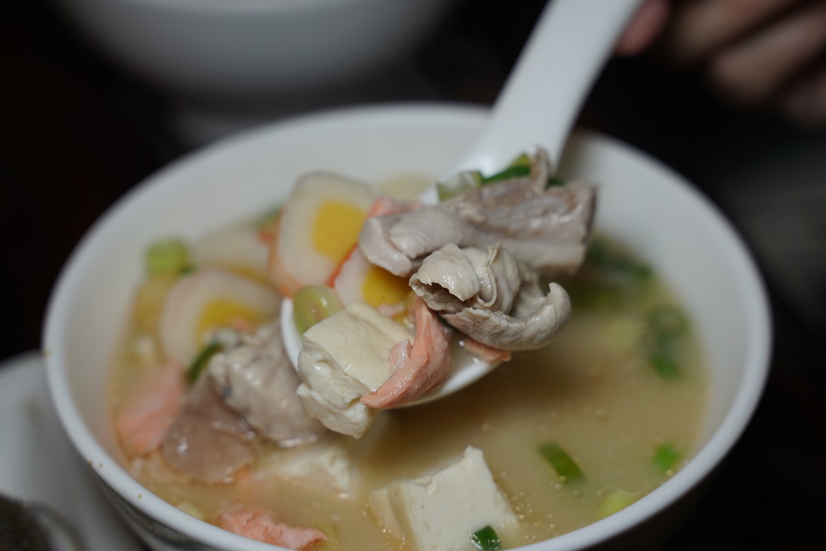 【丸隆生魚行】台北迪化街永樂市場超人氣排隊美食 500盤美食肯定 料好味美味噌湯免費喝到飽