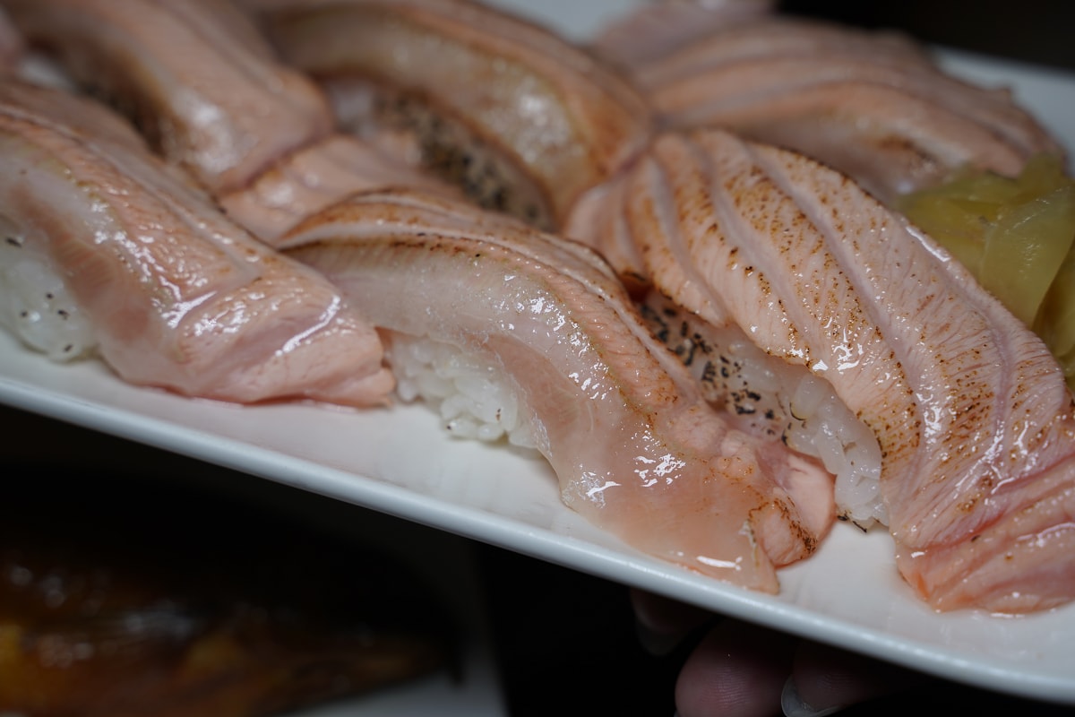 【丸隆生魚行】台北迪化街永樂市場超人氣排隊美食 500盤美食肯定 料好味美味噌湯免費喝到飽