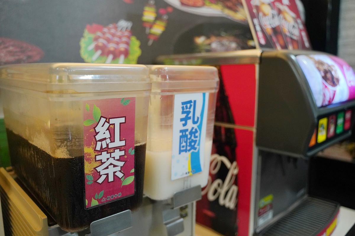 【桔客牛排】中壢平價牛排館推薦 內用濃湯/冷熱飲/烤吐司/冰淇淋吃到飽 中壢後站健行科大美食