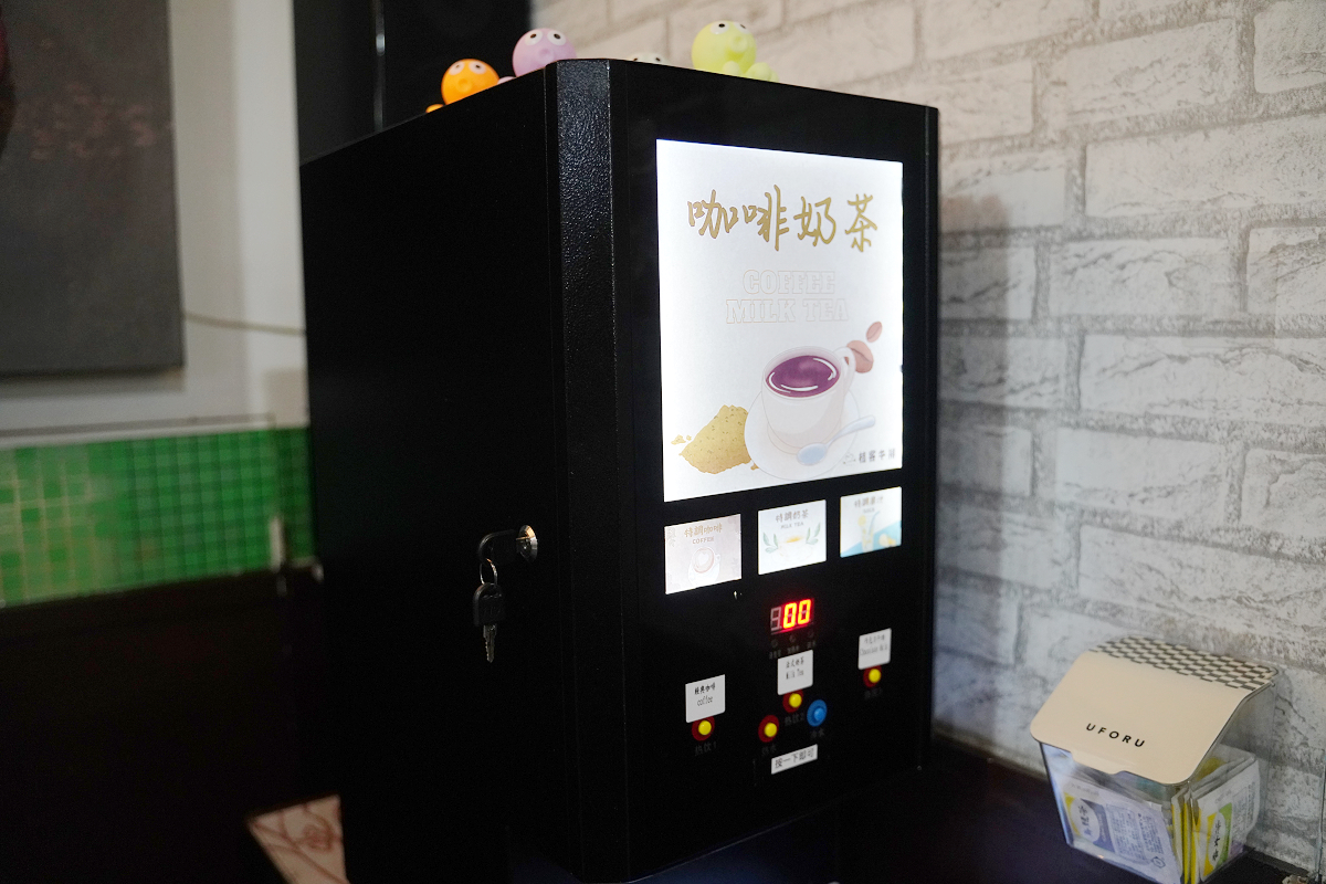 【桔客牛排】中壢平價牛排館推薦 內用濃湯/冷熱飲/烤吐司/冰淇淋吃到飽 中壢後站健行科大美食