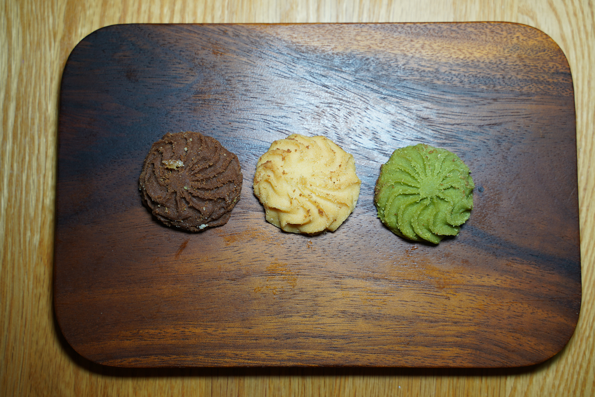 【宇宙夫人千層酥】中壢蛋黃酥禮盒推薦 台灣糕餅百大優質獎 桃園伴手禮/企業送禮中秋禮盒好選擇