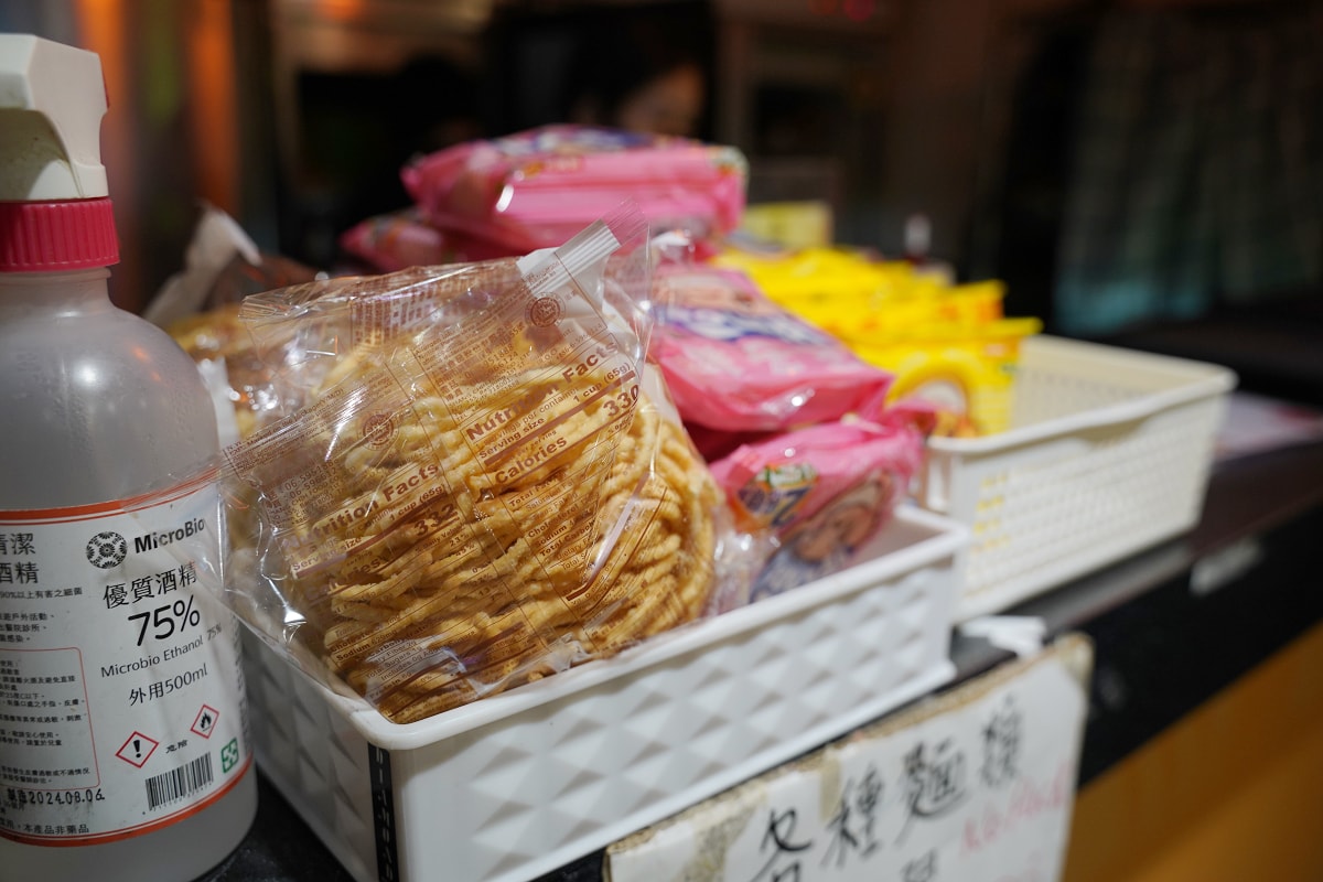 【親愛的創意精緻佰元鍋物忠孝店】內壢小火鍋推薦 滷肉飯王子麵飲料吃到飽 前食鼎香自助健康鍋