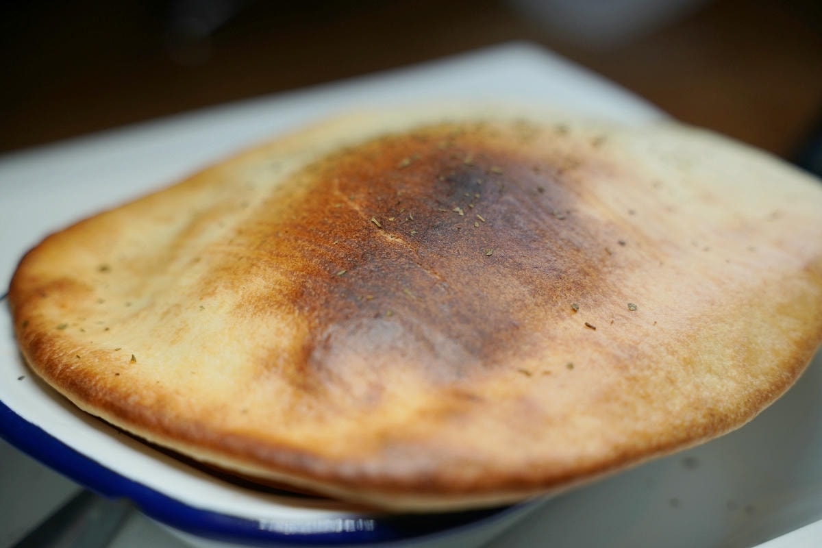 【Lane 72 Bistro 英式餐酒館板橋店】英國當地特色小吃 江子翠超人氣音樂餐廳