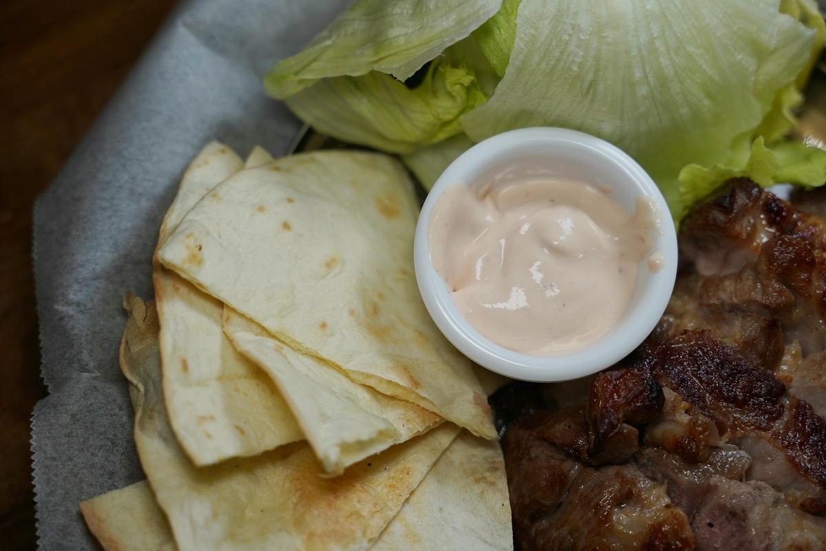 【Lane 72 Bistro 英式餐酒館板橋店】英國當地特色小吃 江子翠超人氣音樂餐廳