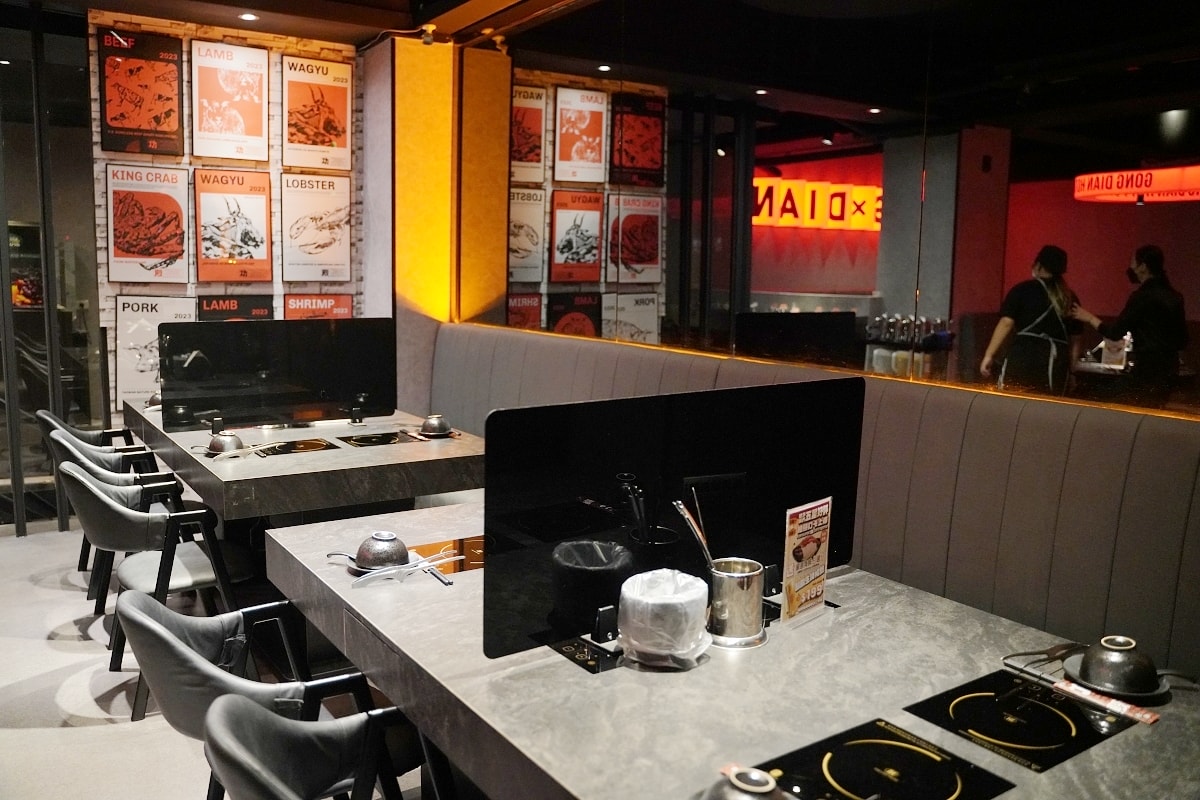 【台北小巨蛋美食推薦】韓系夜店風舒適用餐環境 真材實料拼盤套餐 功殿火鍋敦南店