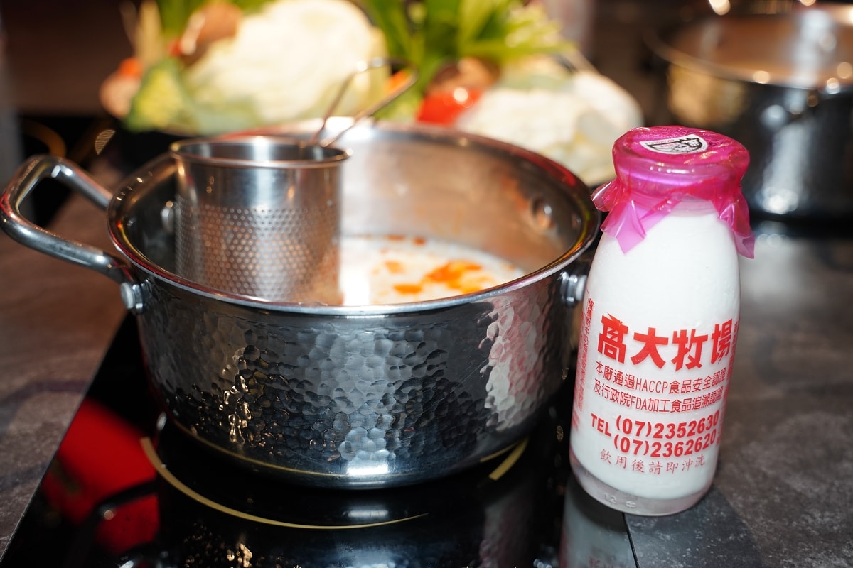【台北小巨蛋美食推薦】韓系夜店風舒適用餐環境 真材實料拼盤套餐 功殿火鍋敦南店