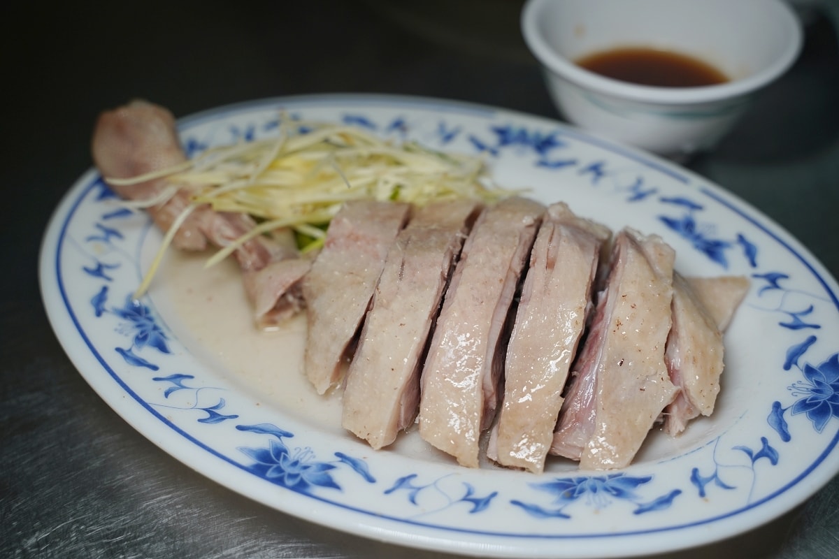 【大溪麵店推薦】大溪老街傳承三代60年老店 銅板美食擔仔麵/陽春麵/油豆腐必點 達摩麵店
