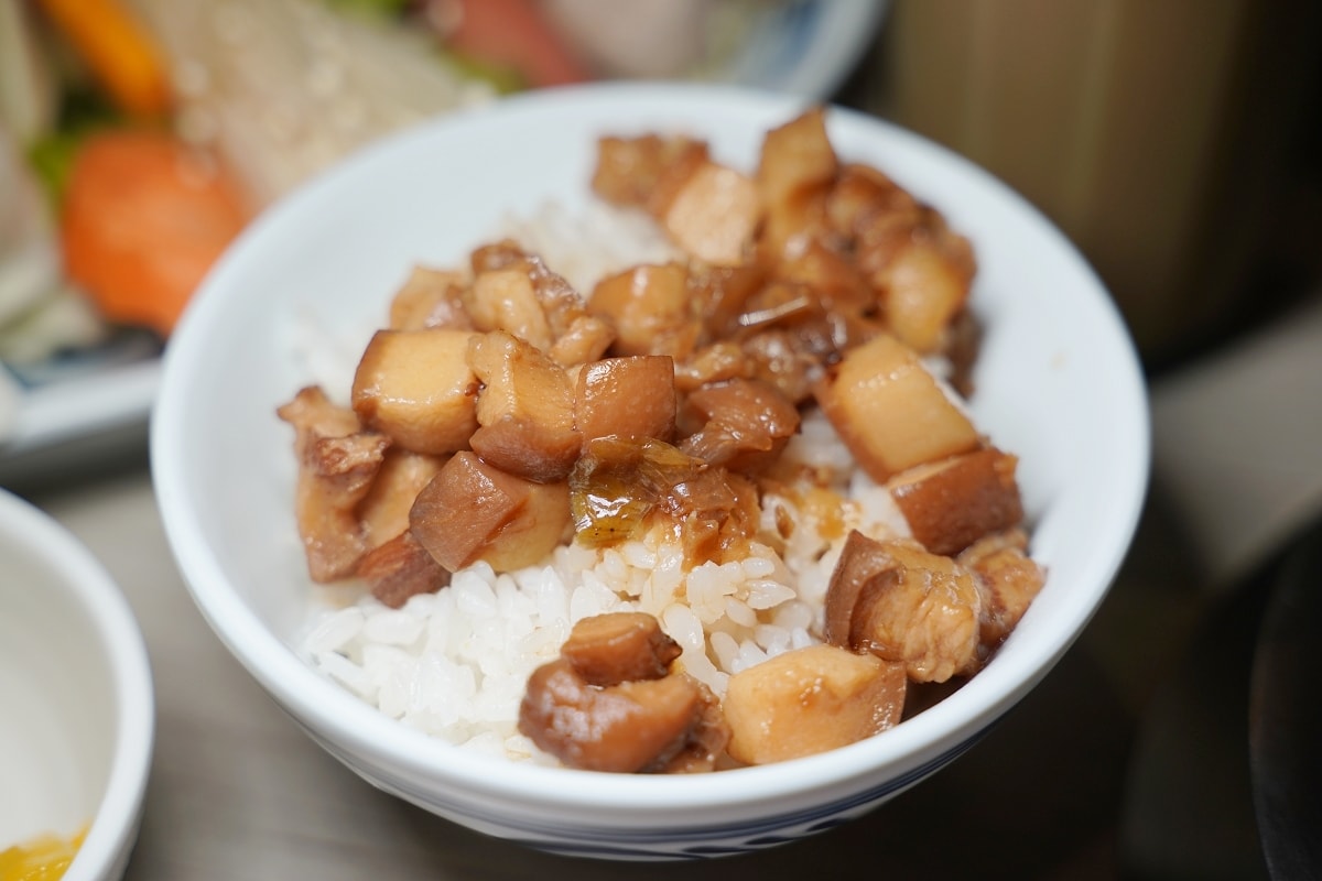 【新竹埔頂美食推薦】新竹好市多周邊超人氣火鍋店 豐富自助吧無限量供應吃到飽 愛華火鍋