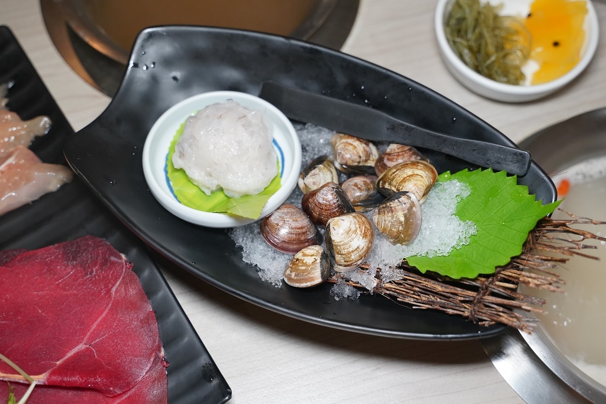 【新竹埔頂美食推薦】新竹好市多周邊超人氣火鍋店 豐富自助吧無限量供應吃到飽 愛華火鍋