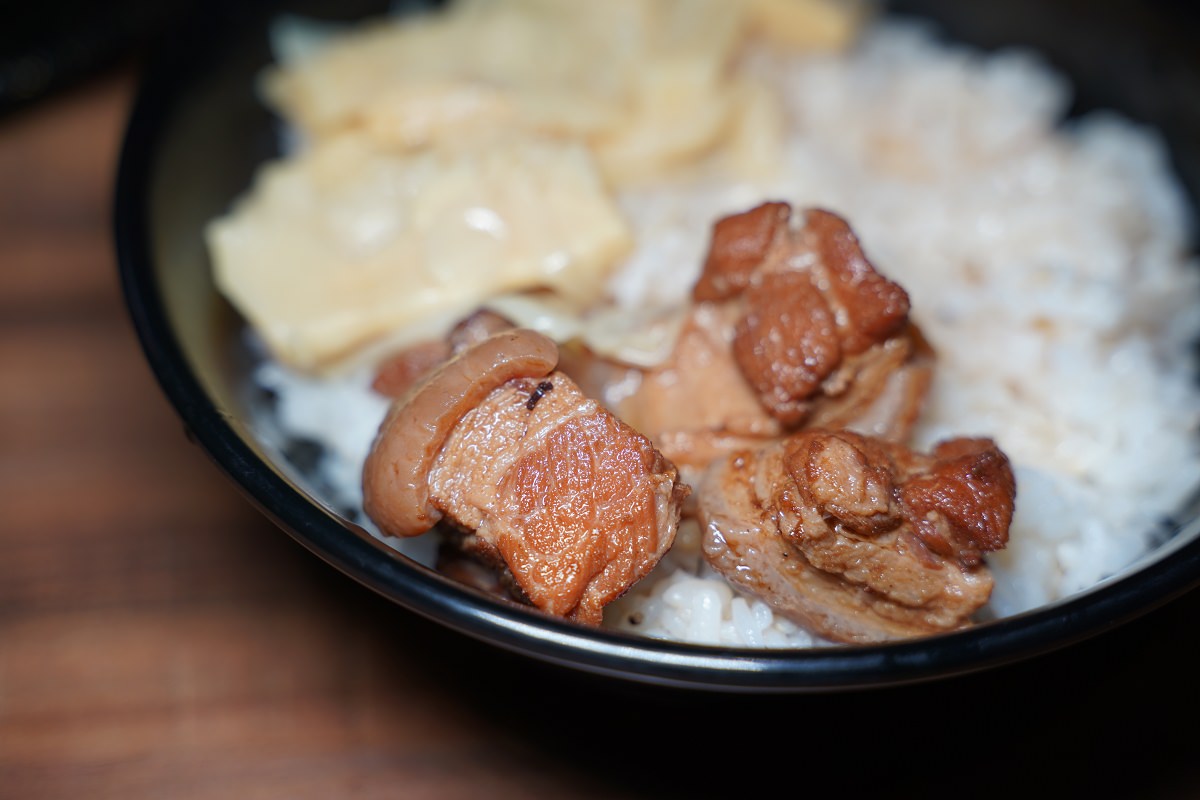 【桃園小吃推薦】原南門市場鴨肉麵 桃園老字號小吃麵店 腹麵 - 第7張圖 【桃園小吃推薦】原南門市場鴨肉麵 桃園老字號小吃麵店 腹麵