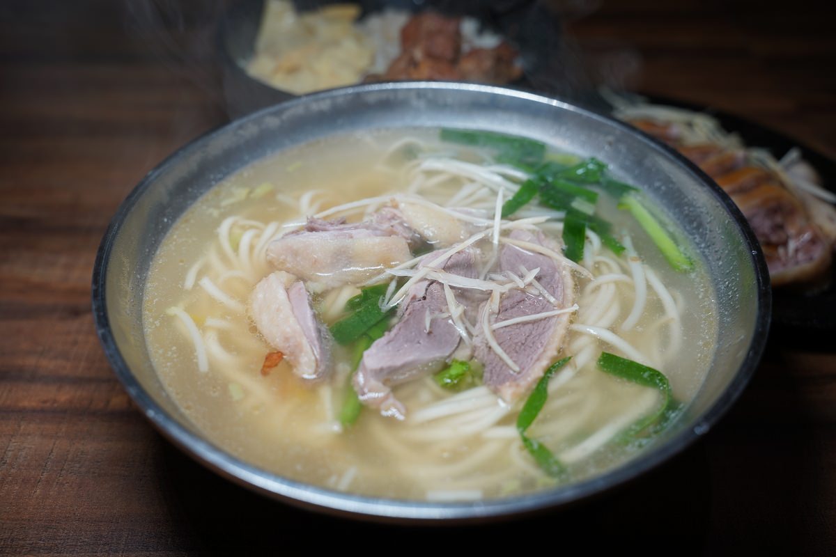 【桃園小吃推薦】原南門市場鴨肉麵 桃園老字號小吃麵店 腹麵 - 第10張圖 【桃園小吃推薦】原南門市場鴨肉麵 桃園老字號小吃麵店 腹麵