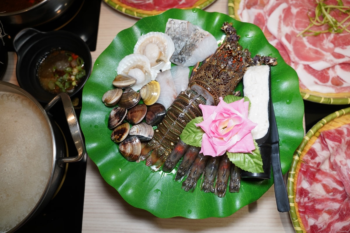 【永和食一鍋】高CP值精緻套餐+飲料自助吧240元起 好停車永和福和橋下 鄰近台北公館商圈