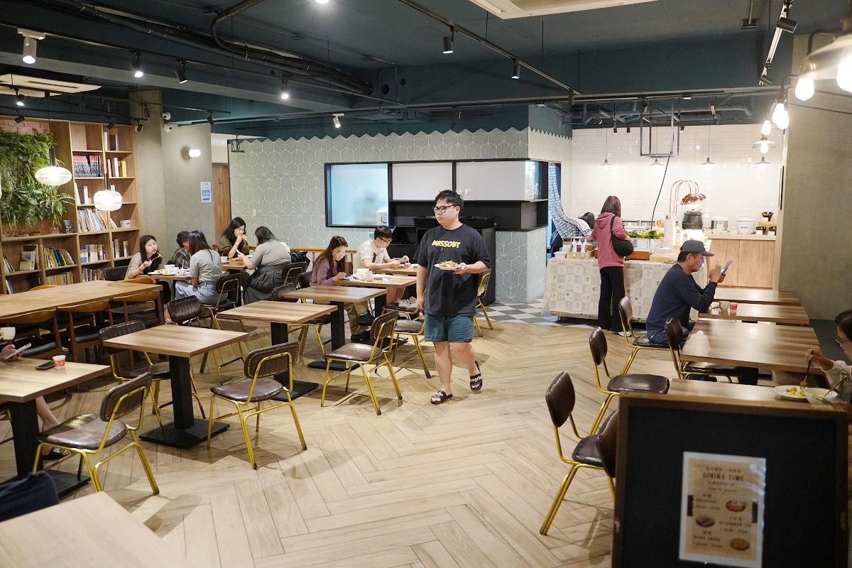 【台中火車站住宿飯店推薦】一泊三食住宿按摩 千歲月足體養生工坊 台中東旅 Hotel East Taichung