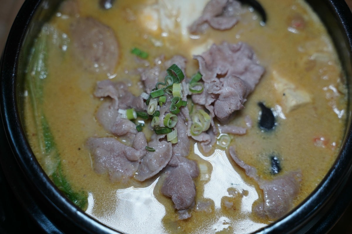 【94咖哩孃】獨家13種香料配方板橋新開幕香料咖哩火鍋 美味必點白雪砂鍋煲/赤雪砂鍋煲