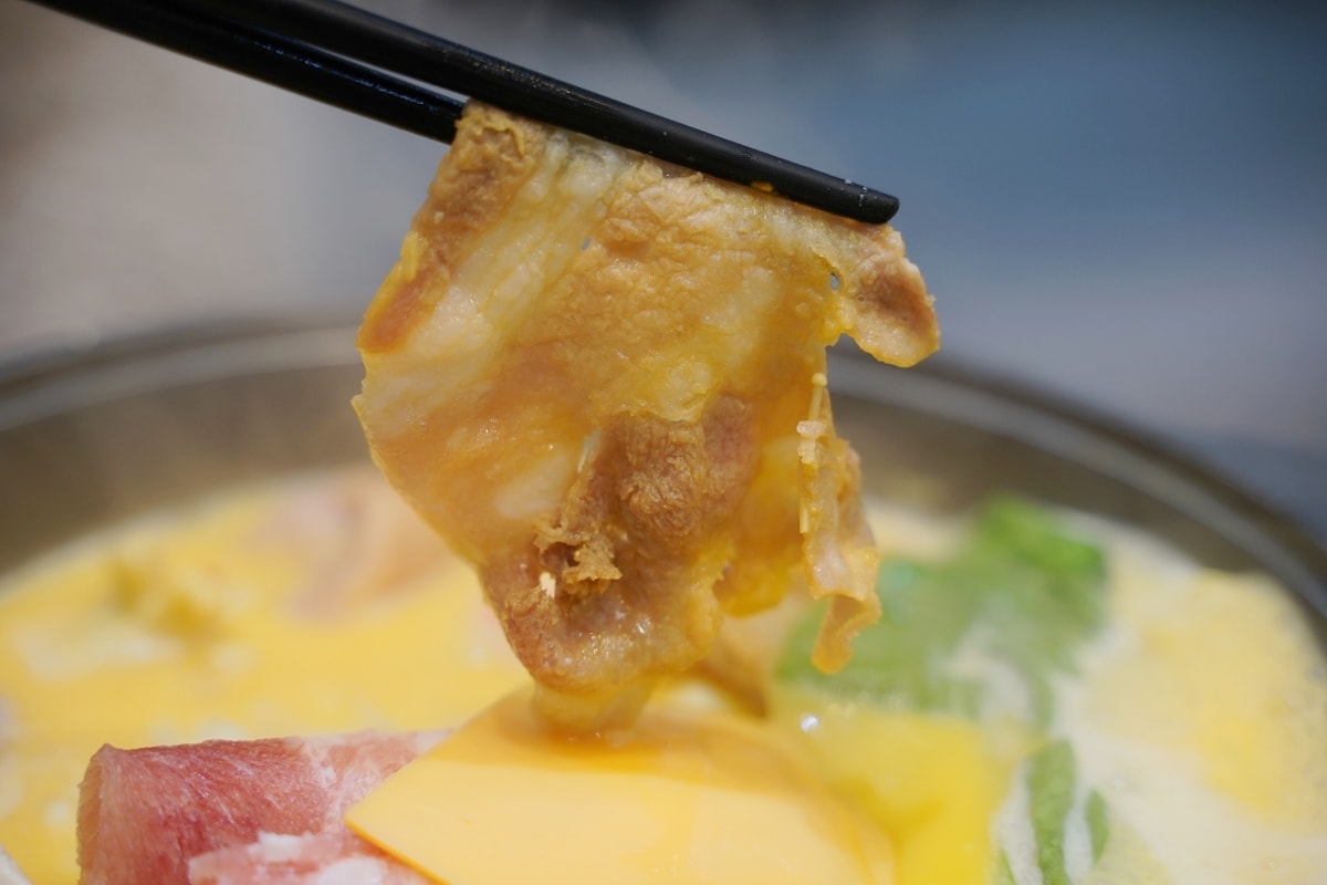 【中壢中園路美食推薦】涼麵/生菜沙拉/滷肉飯/霜淇淋/零食餅乾無限量供應 鍋大佬中園直營店