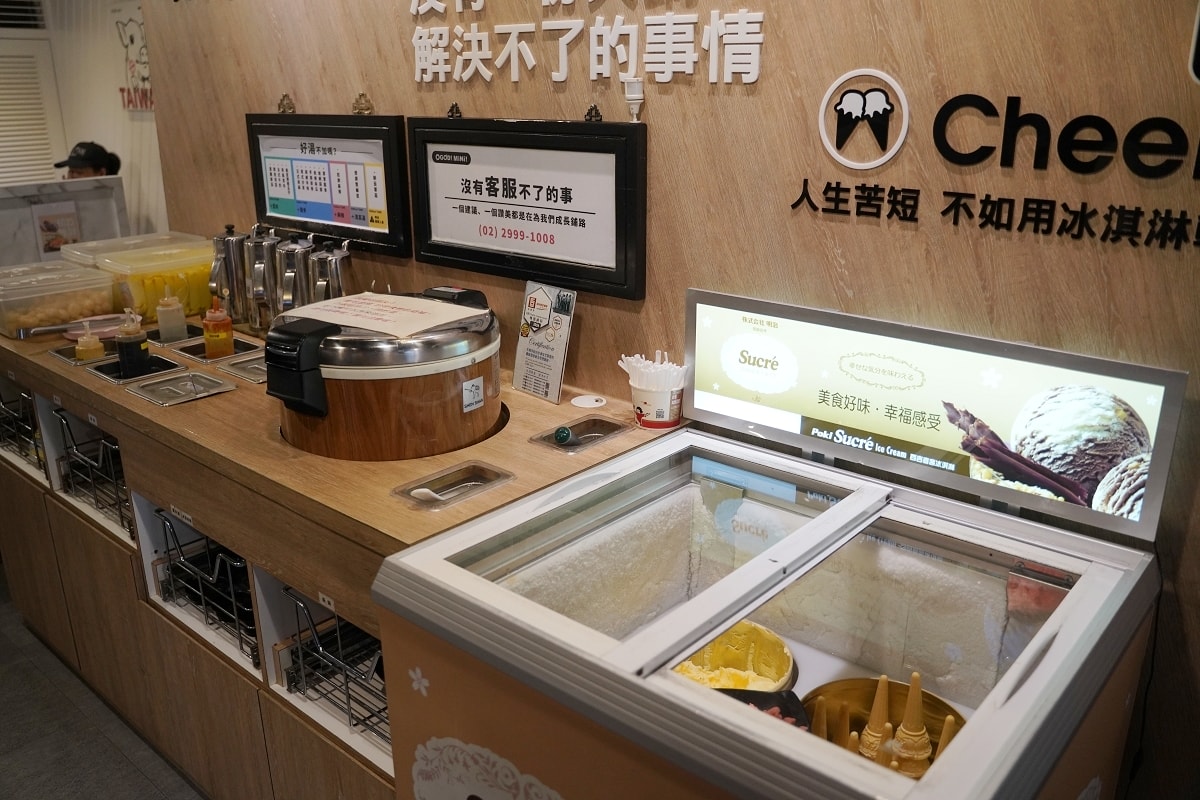 【台北內湖鍋物推薦】西湖平價小火鍋好選擇 蔬菜火鍋料冰品白飯飲料無限量供應 老先覺功夫窯燒鍋台北西湖店