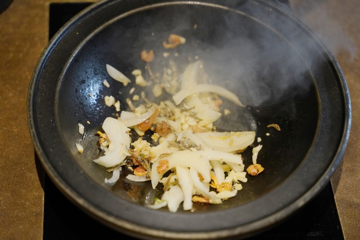 【台中美術園道美食推薦】全台唯一產地直送鮮蔬吃到飽火鍋店 調製獨門醬汁湯底 論石間鍋物台中國美店