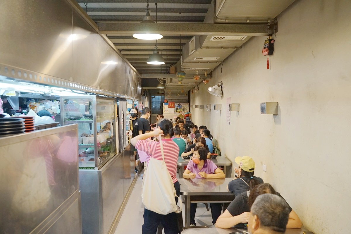 【龍潭小吃推薦】鄰近龍潭大池/菱潭街興創基地 龍潭在地人美食口袋名單 郭記麵館