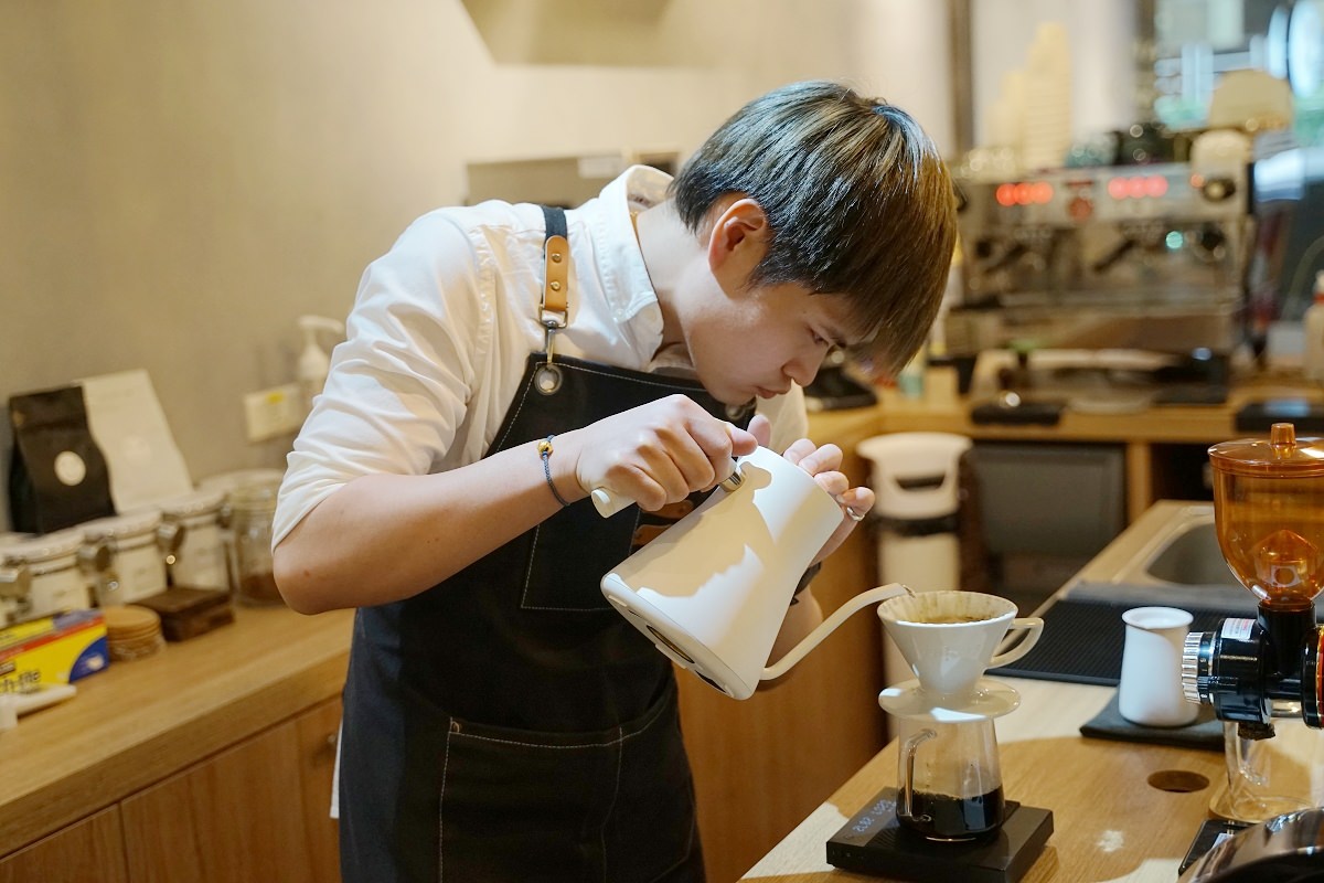 【台北中崙咖啡館推薦】TSCA金杯獎手工組TOP6 好喝必點茉莉白藝伎手沖咖啡 Te’amo coffee - 第7張圖 【台北中崙咖啡館推薦】TSCA金杯獎手工組TOP6 好喝必點茉莉白藝伎手沖咖啡 Te’amo coffee