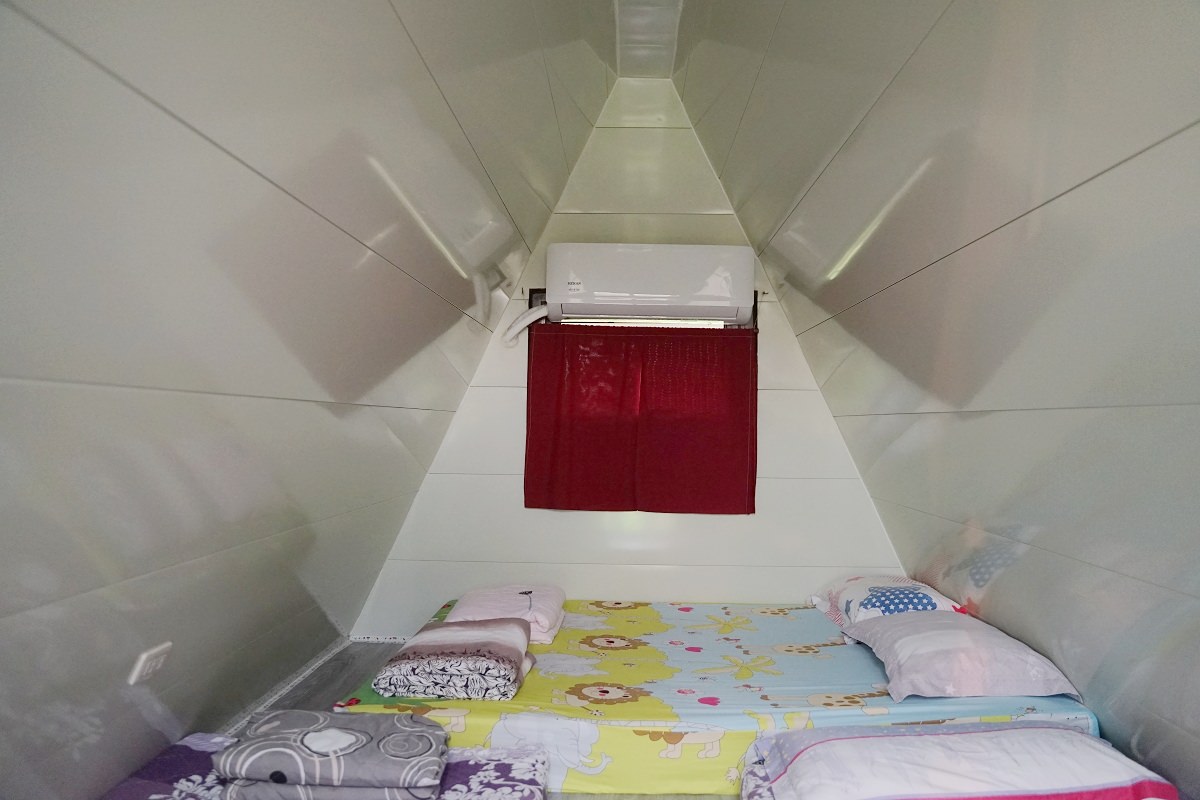 【南投名間平價民宿推薦】特色三角小木屋 南投名間茶園美景 允美茶棧民宿