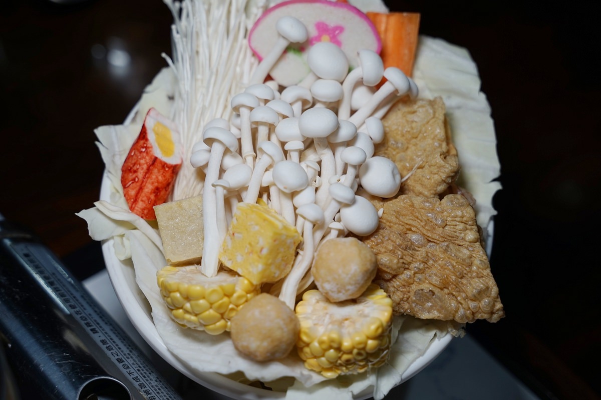 【南投名間餐廳推薦】南投名間隱藏版美食 養鹿場改建聚餐好選擇 老鐵牛之家