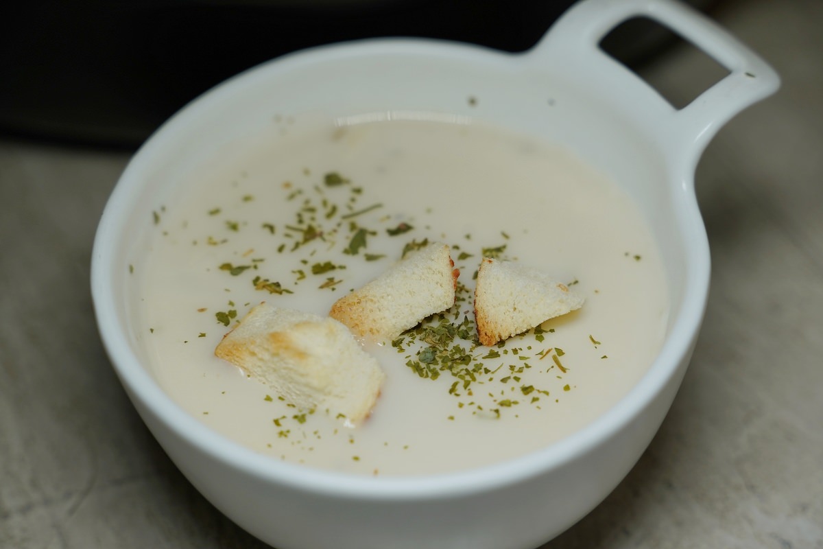 【台北中山美食推薦】老宅二樓約會餐廳首選 美味必點日式奶油餅襯香草冰淇淋 BLAnC中山