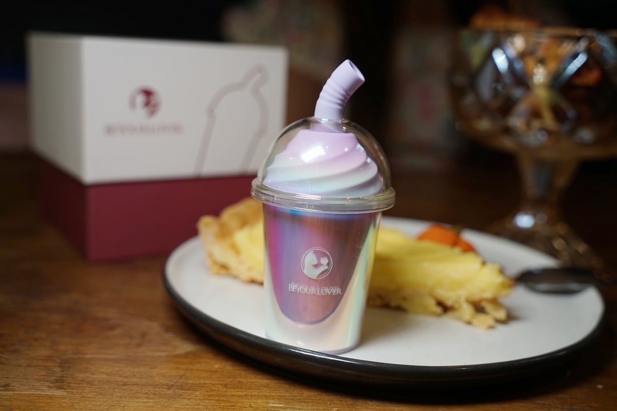【情趣吸吮震動器推薦】APP遠程操控奶茶杯 IPX7防水設計 BeYourLover QQ CUP 吸吮震動器 - 第8張圖 【情趣吸吮震動器推薦】APP遠程操控奶茶杯 IPX7防水設計 BeYourLover QQ CUP 吸吮震動器