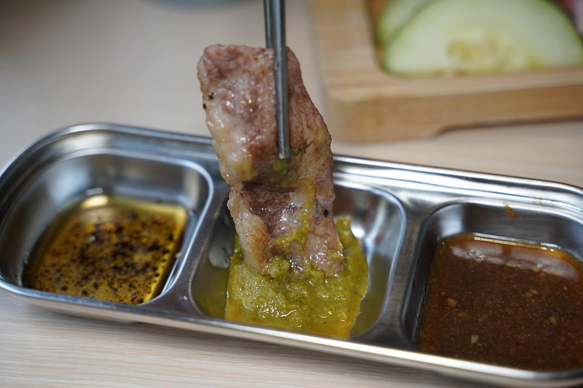 【桃園統領廣場美食推薦】桃園韓式烤肉料理好選擇 絕對肉感商業午餐美味必點 燒桶子韓食烤肉統領店