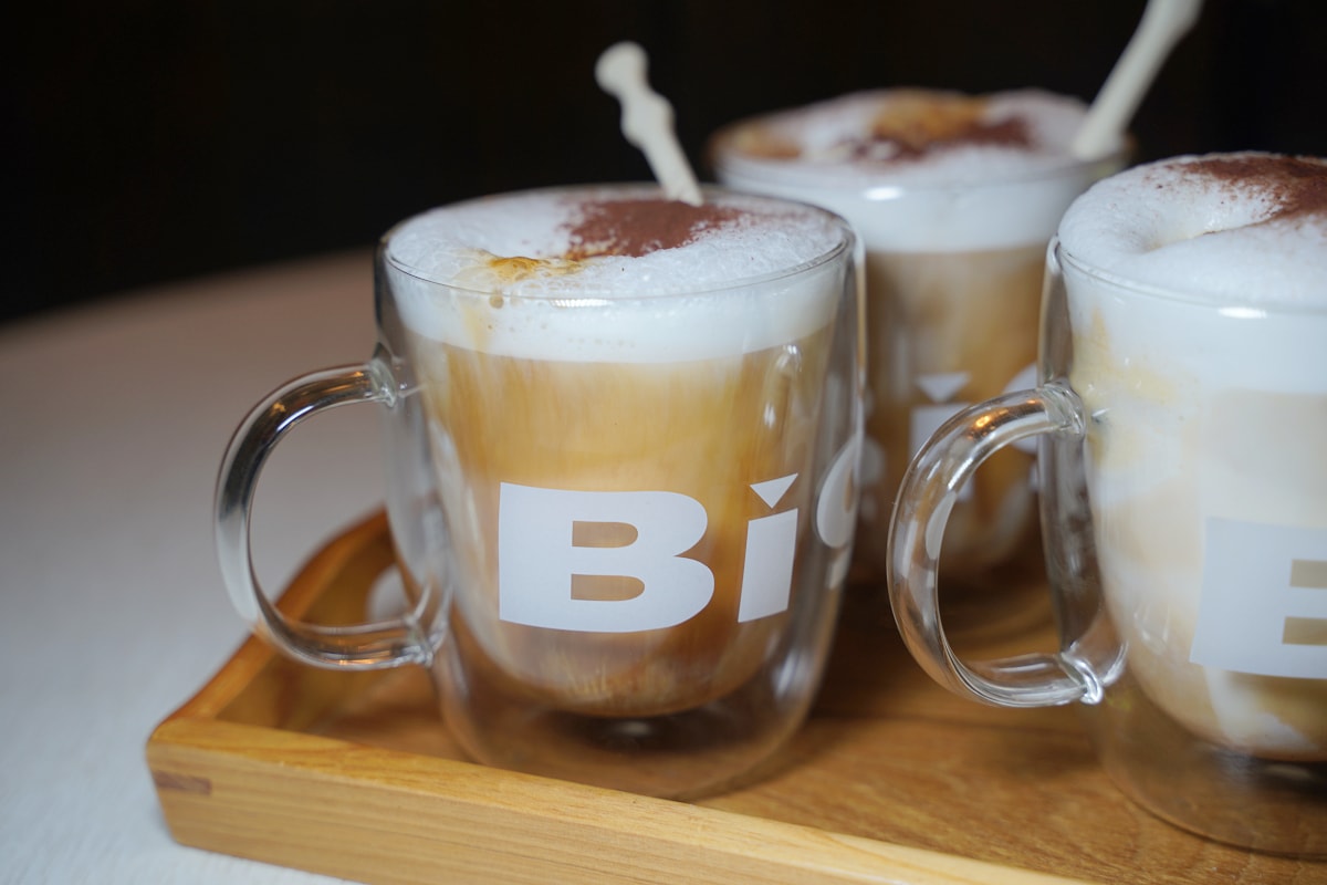 【Bigtom無罪甜生活美國冰淇淋咖啡館內湖店】台北內湖下午茶推薦 美味必點飛碟轟詐機