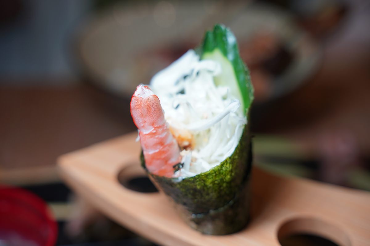 【新店大坪林宵夜推薦】超人氣日式居酒屋新店聚餐好選擇 直火炭烤串燒美味必點 後樂町日式大眾居食屋大坪林店