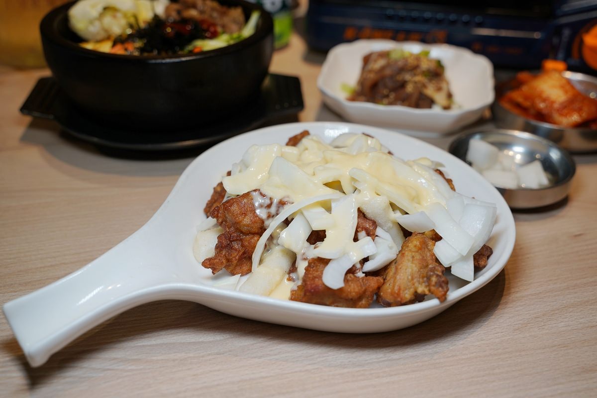 【內壢韓式料理推薦】元智大學美食好選擇 銅盤烤肉/韓式炸雞美味必點 馬柒韓式料理 - 第20張圖 【內壢韓式料理推薦】元智大學美食好選擇 銅盤烤肉/韓式炸雞美味必點 馬柒韓式料理