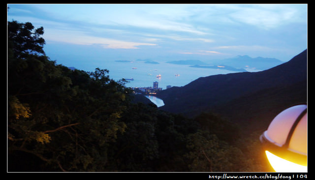 【香港自助/自由行】香港必去景點推薦 搭山頂纜車賞太平山夜景 - 第3張圖 【香港自助/自由行】香港必去景點推薦 搭山頂纜車賞太平山夜景