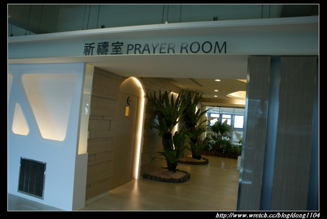 【帛琉遊記】台灣桃園國際機場。華航飛機餐