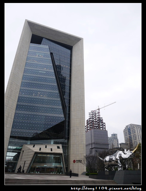 台北。信義區。勞瑞斯牛肋排餐廳