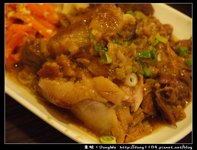 【中壢食記】大天橋謝記豬腳。中壢觀光夜市 【中壢食記】大天橋謝記豬腳。中壢觀光夜市