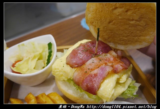 【桃園食記】三元街貓咪早餐店|寵物友善|DEMO HOUSE 早午餐 【桃園食記】三元街貓咪早餐店|寵物友善|DEMO HOUSE 早午餐