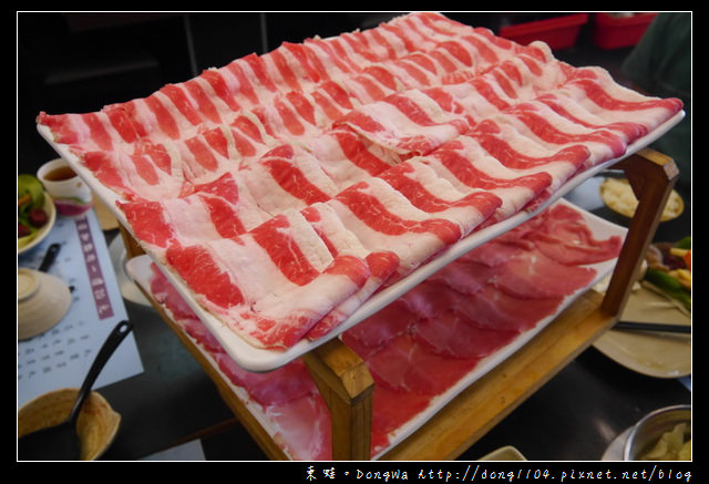 【台北食記】大直必吃火鍋|超大份量肉盤|打卡送好肉|鍋饕精饌涮涮鍋 【台北食記】大直必吃火鍋|超大份量肉盤|打卡送好肉|鍋饕精饌涮涮鍋