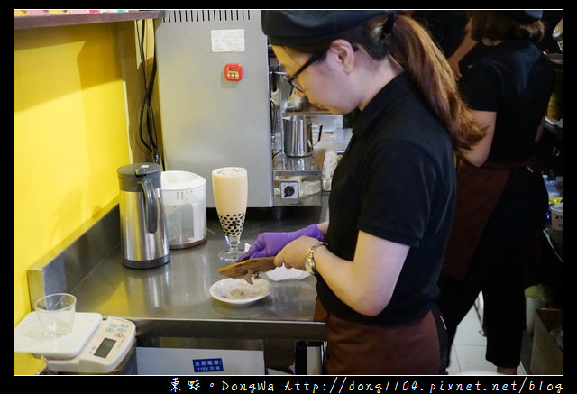 【台北食記】萬華下午茶|英式精品奶茶名店 招牌松露鮮奶茶| iHERE tea & cafe 【台北食記】萬華下午茶|英式精品奶茶名店 招牌松露鮮奶茶| iHERE tea & cafe