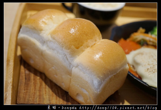 【新北食記】新莊早餐/麵包推薦|必推隱藏版菜單 鑄鐵鍋早午餐|果亞烘焙 GoA Bakery 【新北食記】新莊早餐/麵包推薦|必推隱藏版菜單 鑄鐵鍋早午餐|果亞烘焙 GoA Bakery