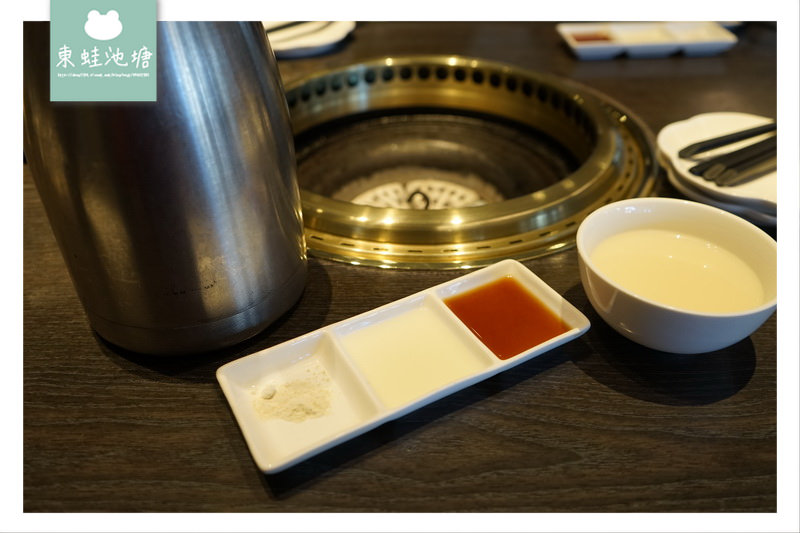 【台中燒肉推薦】單點式燒肉 2880三人套餐 屋馬燒肉園邸店 【台中燒肉推薦】單點式燒肉 2880三人套餐 屋馬燒肉園邸店